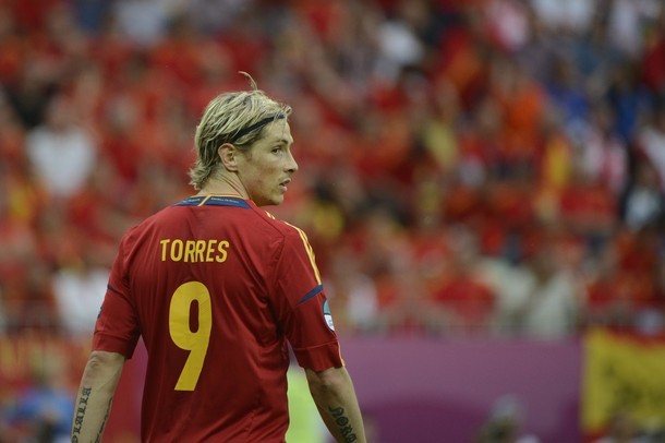 Torres vẫn chưa chứng minh được mình đủ khả năng thế vai "số 9" của Villa.